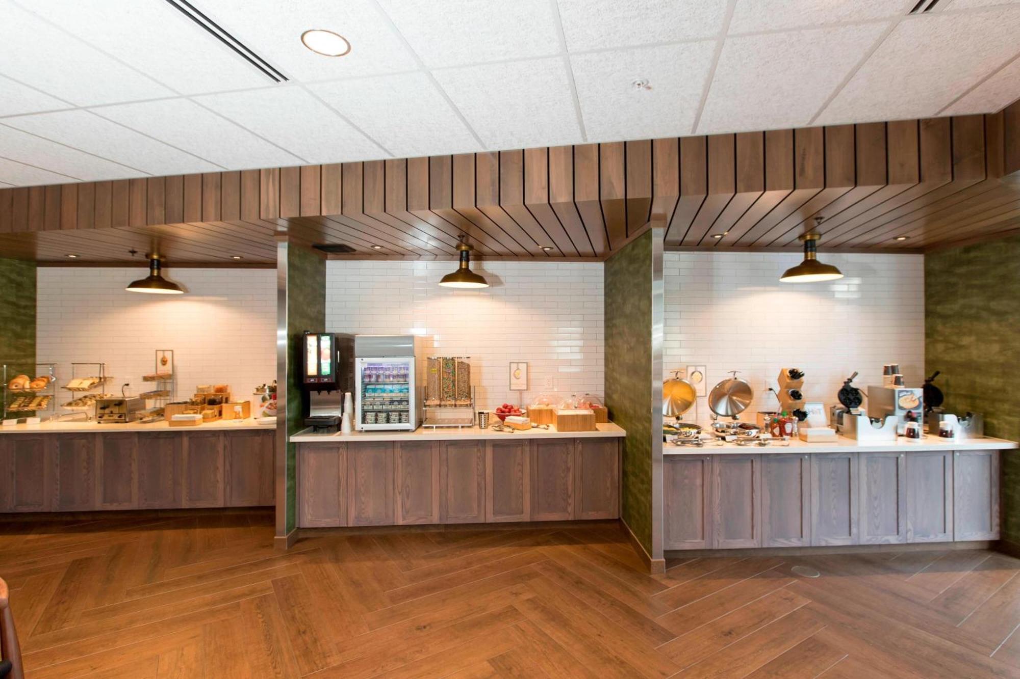 Fairfield Inn & Suites By Marriott Philadelphia Valley Forge/Great Valley Berwyn Екстериор снимка