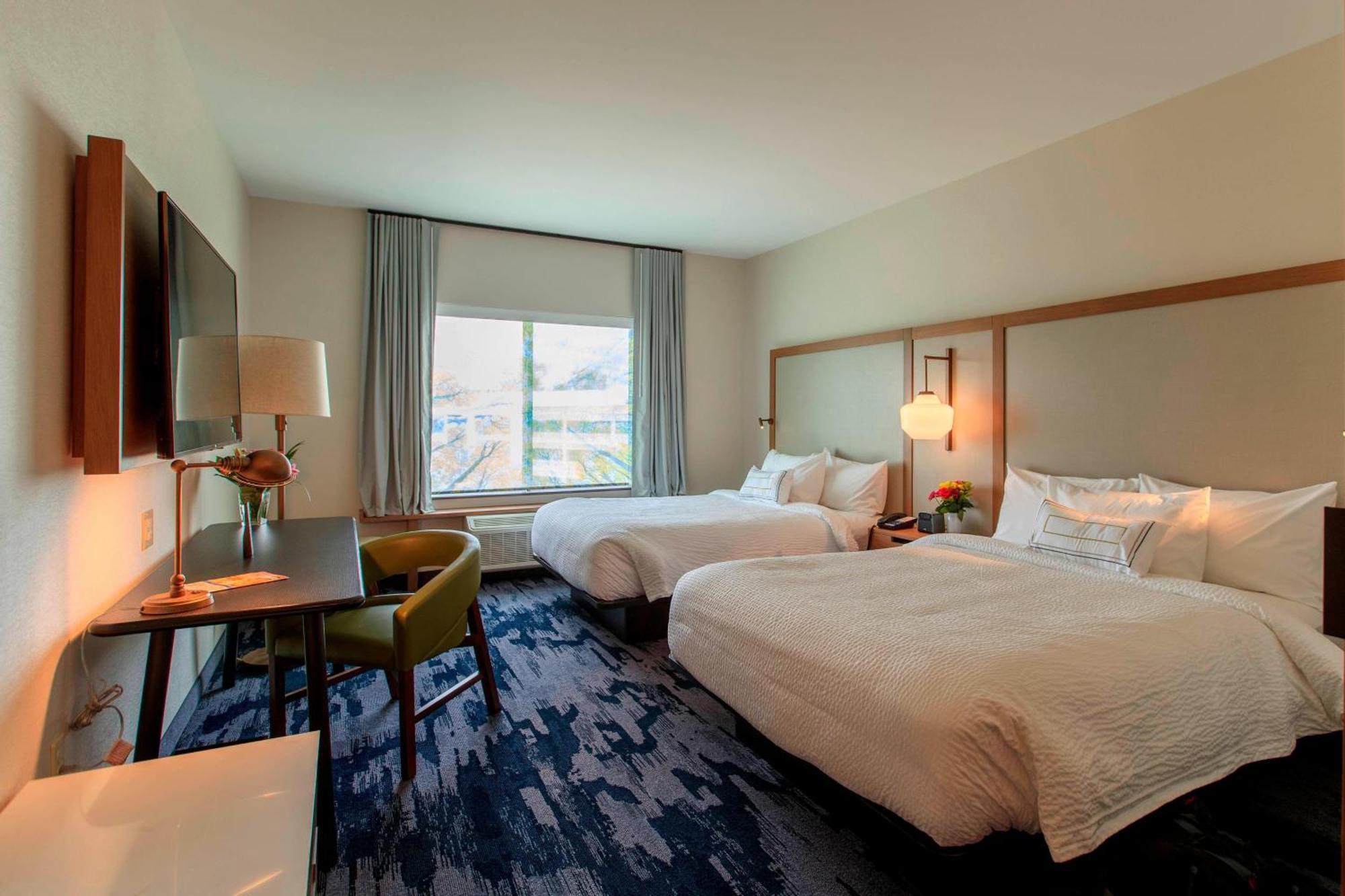 Fairfield Inn & Suites By Marriott Philadelphia Valley Forge/Great Valley Berwyn Екстериор снимка