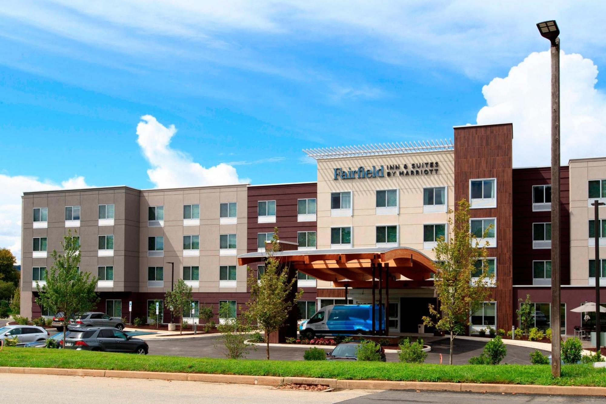 Fairfield Inn & Suites By Marriott Philadelphia Valley Forge/Great Valley Berwyn Екстериор снимка
